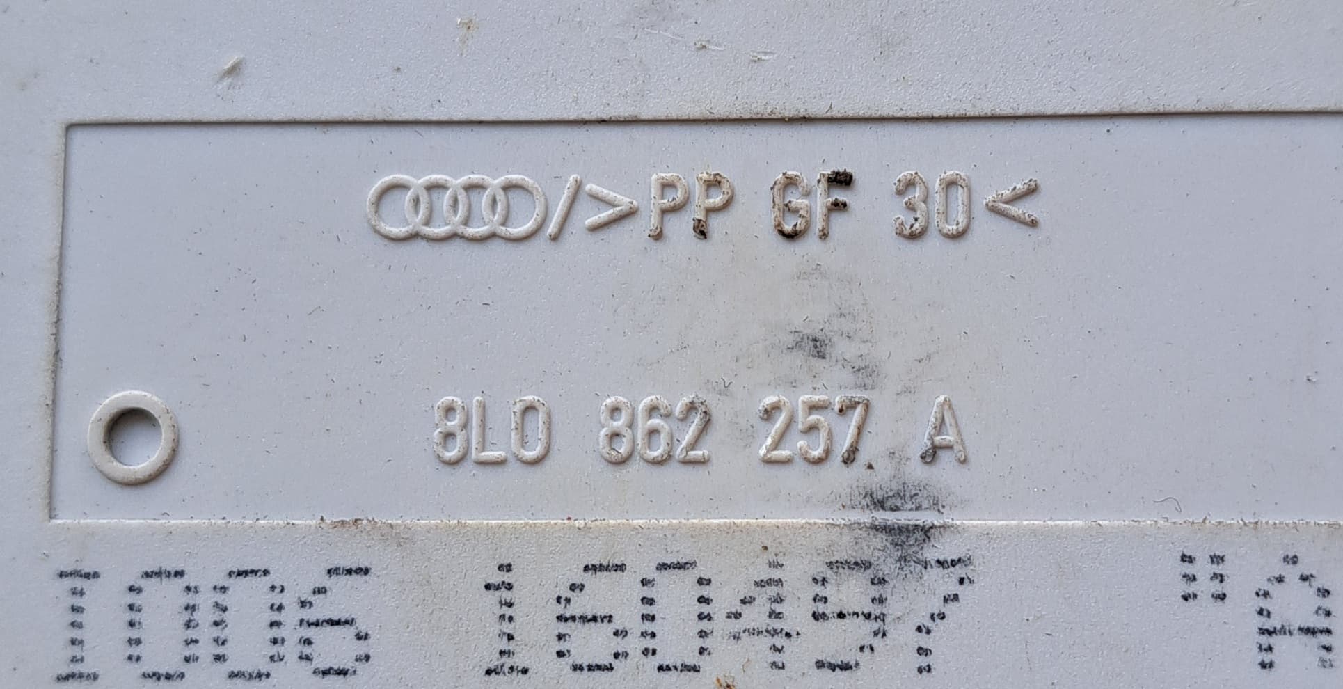 Zentralverriegelungspumpe Audi Cabrio,Coupe,A3,A4 - 8L0862257A – Bild 2